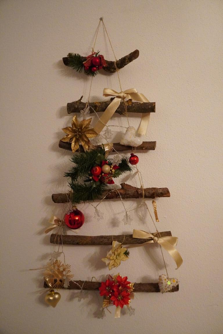 Wand-Weihnachtsbam aus Hoiz